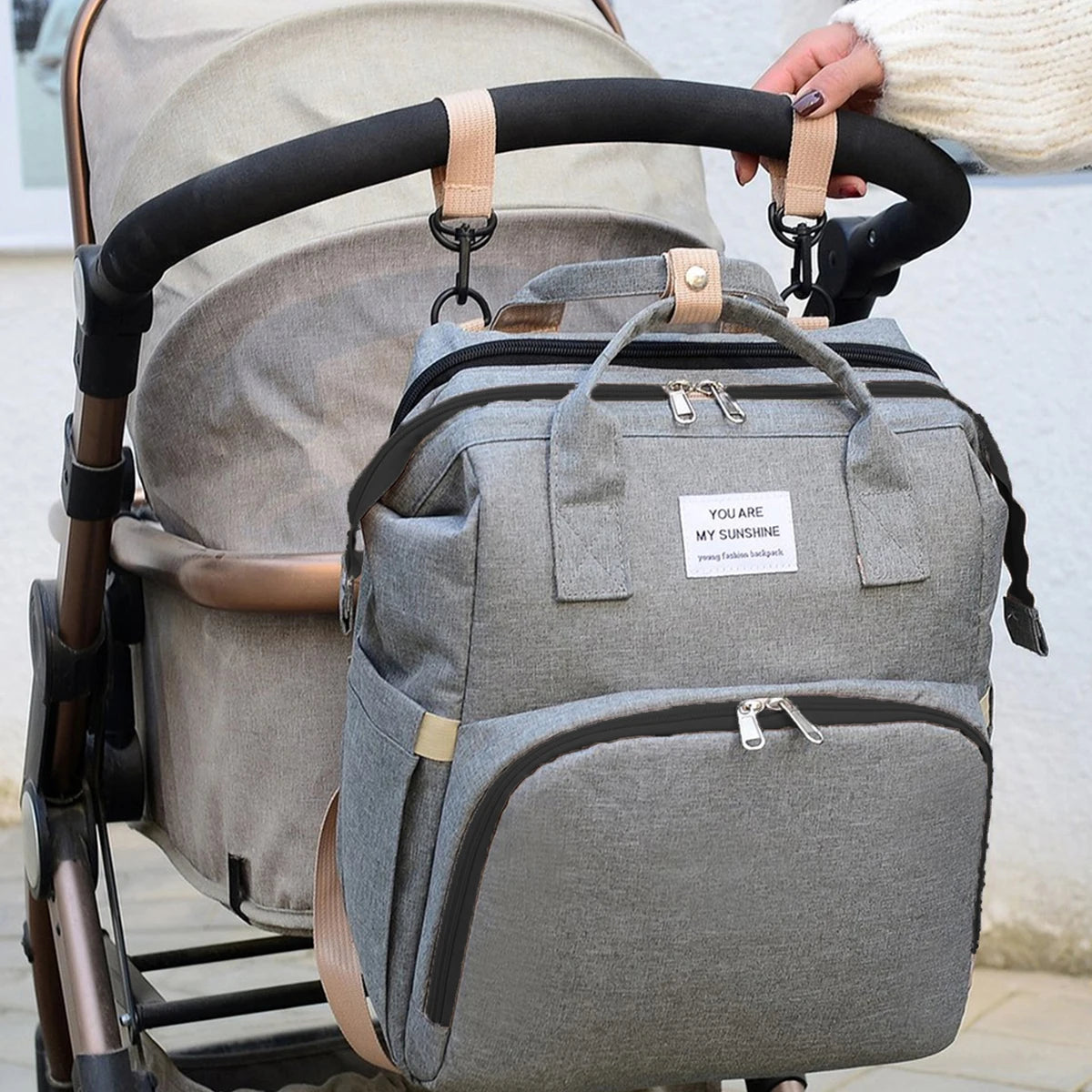 Smart Mom Bag – All-in-One Solution